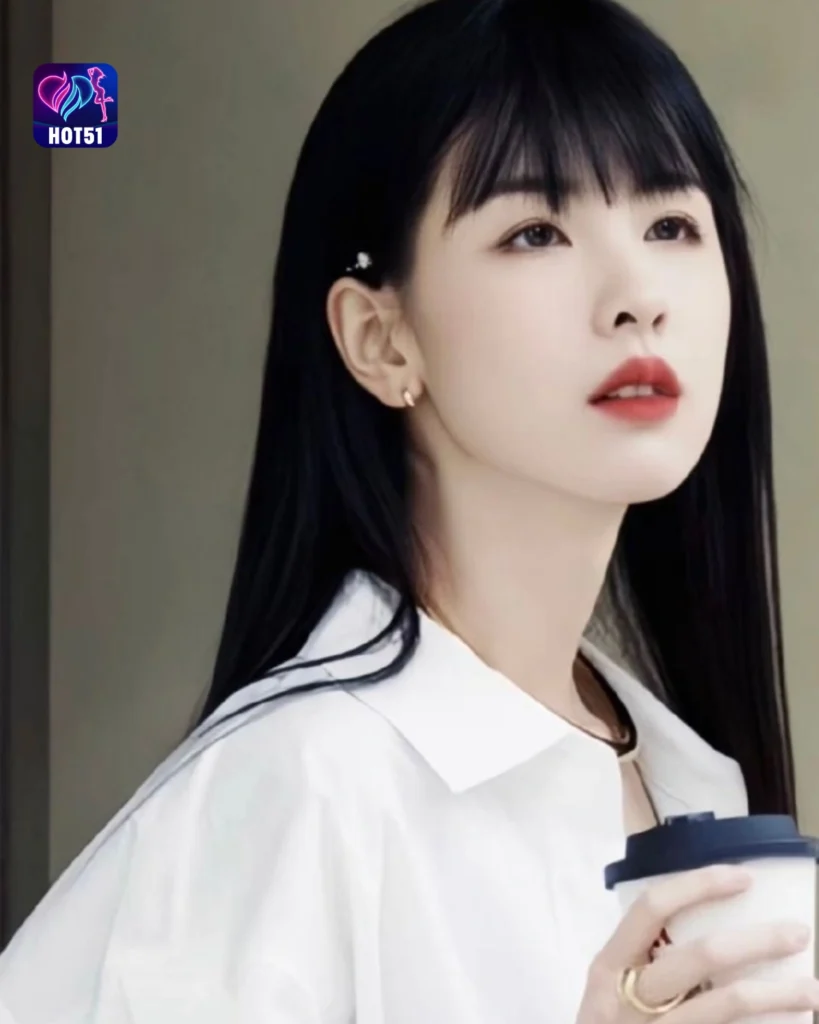  Beautiful Chen Duling Photos on HOT51 Platform