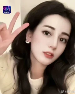 Read more about the article Beautiful Stunning Dilraba Dilmurat Photos on HOT51 Platform