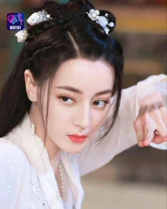 Read more about the article Beautiful Stunning Dilraba Dilmurat Photos on HOT51 Platform