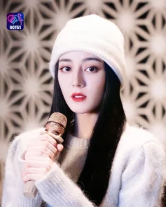 Read more about the article Beautiful Stunning Dilraba Dilmurat Photos on HOT51 Platform