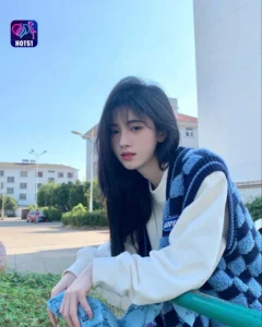 Read more about the article Beautiful Stunning Ju Jingyi Photos on HOT51 Platform