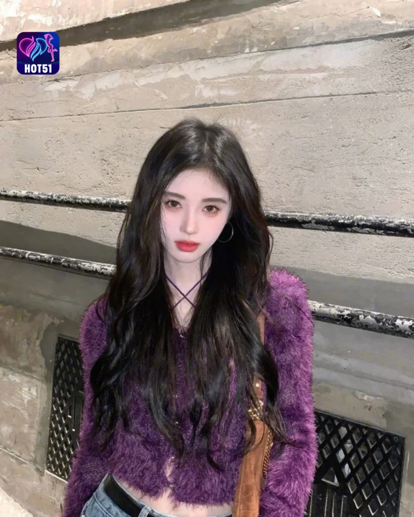  Beautiful Ju Jingyi’s Stunning Photos on HOT51 Platform