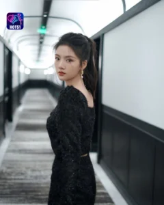 Read more about the article Beautiful Stunning  Ren Min Photos on HOT51 Platform