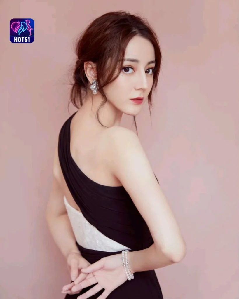 Beautiful Stunning Dilraba Dilmurat di Platform HOT51 