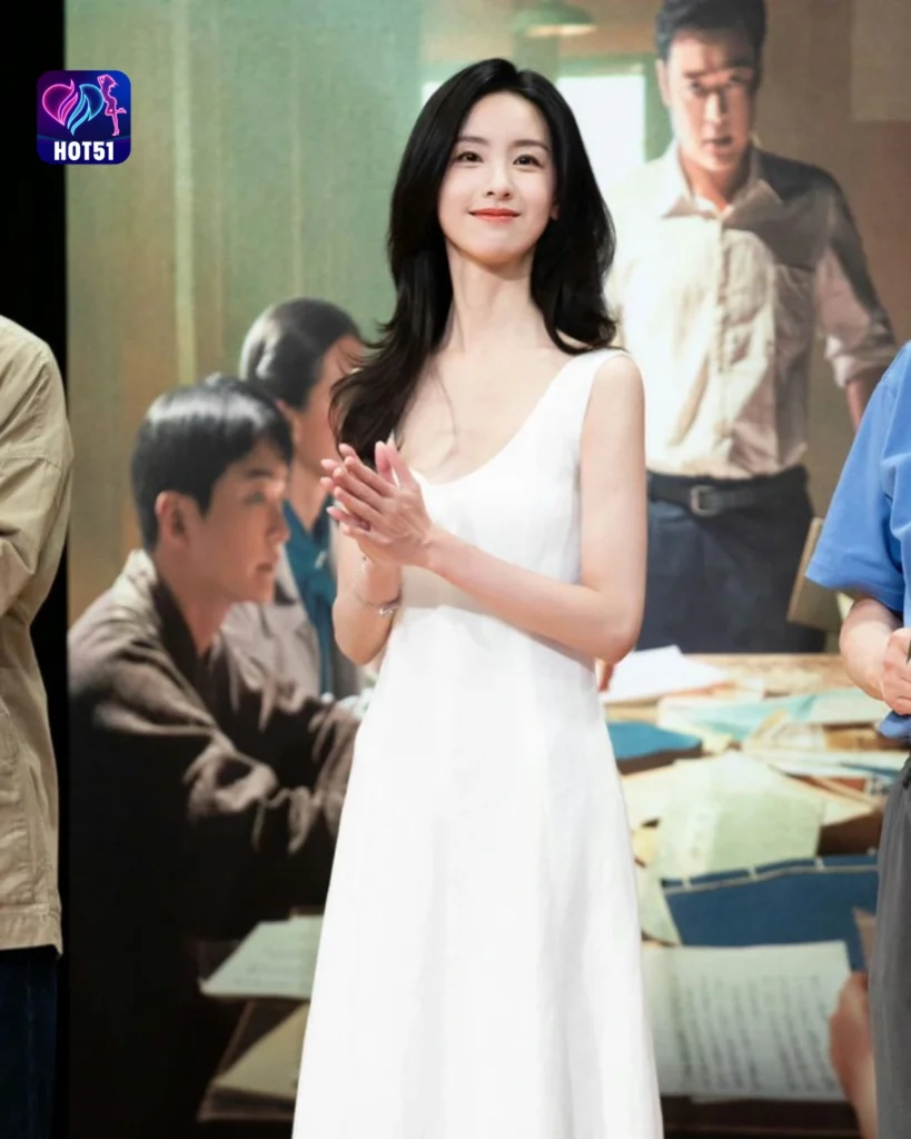  Beautiful Stunning Foto Cantik Chen Duling di Platform HOT51