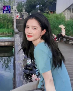 Read more about the article Beautiful Stunning Foto Cantik Zhang Jingyi di Platform HOT51