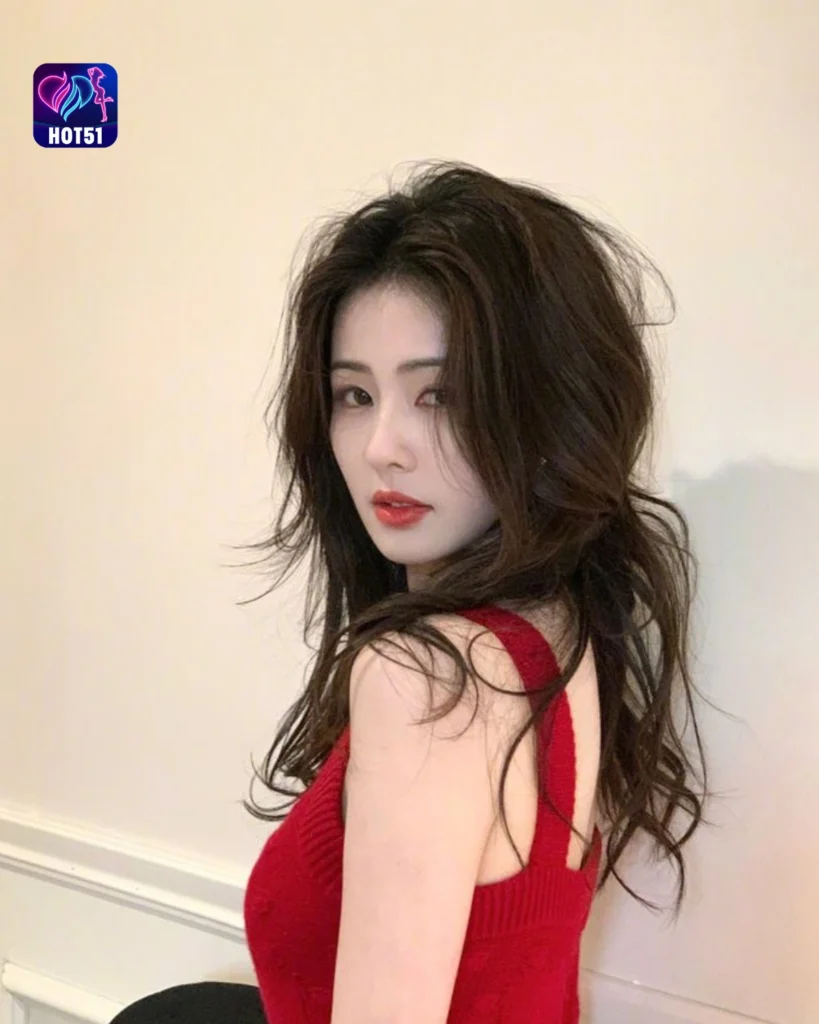 Beautiful Stunning Gambar Bai Lu di Platform HOT51