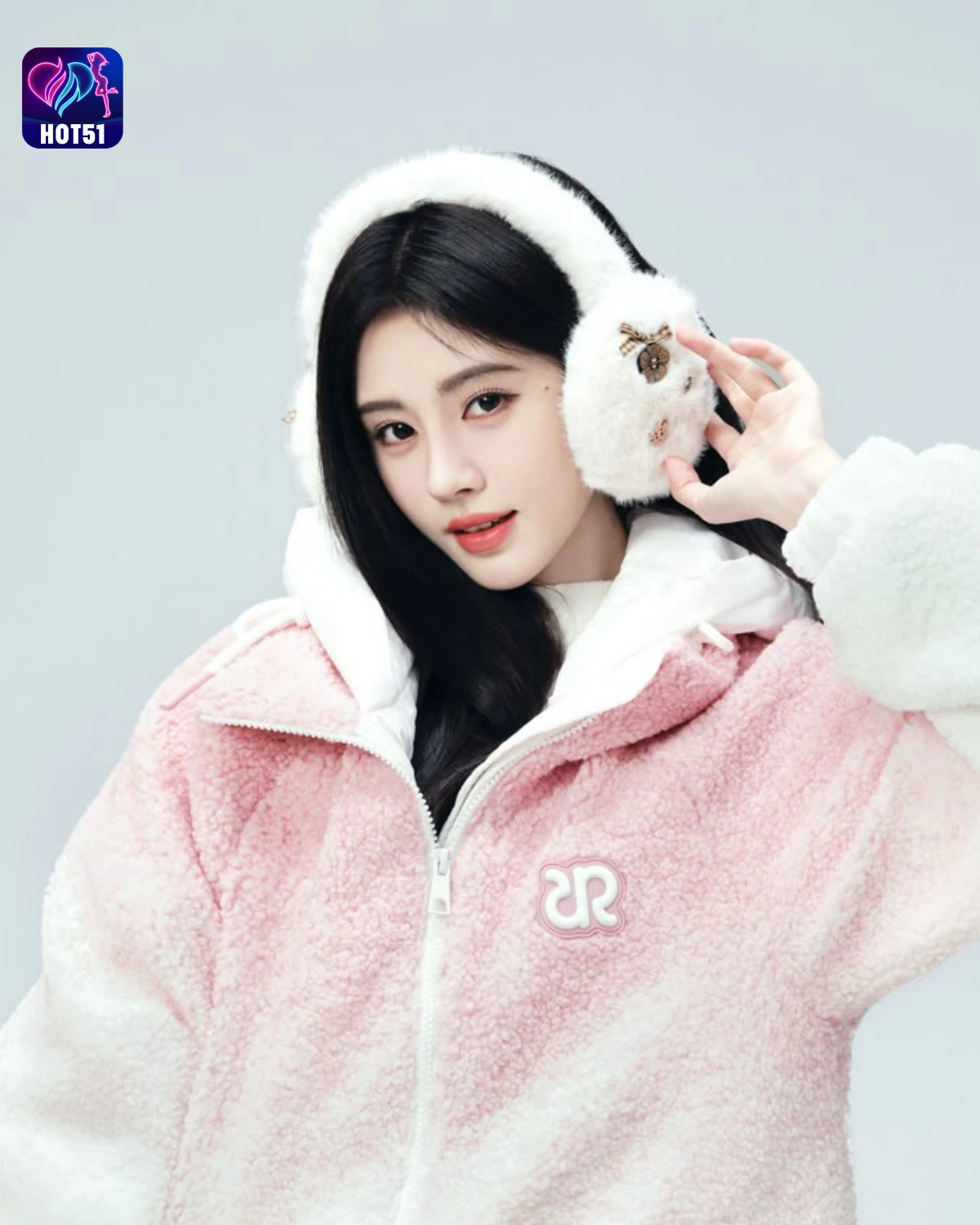 You are currently viewing Beautiful Stunning Gambar Cantik Ju Jingyi di Platform HOT51