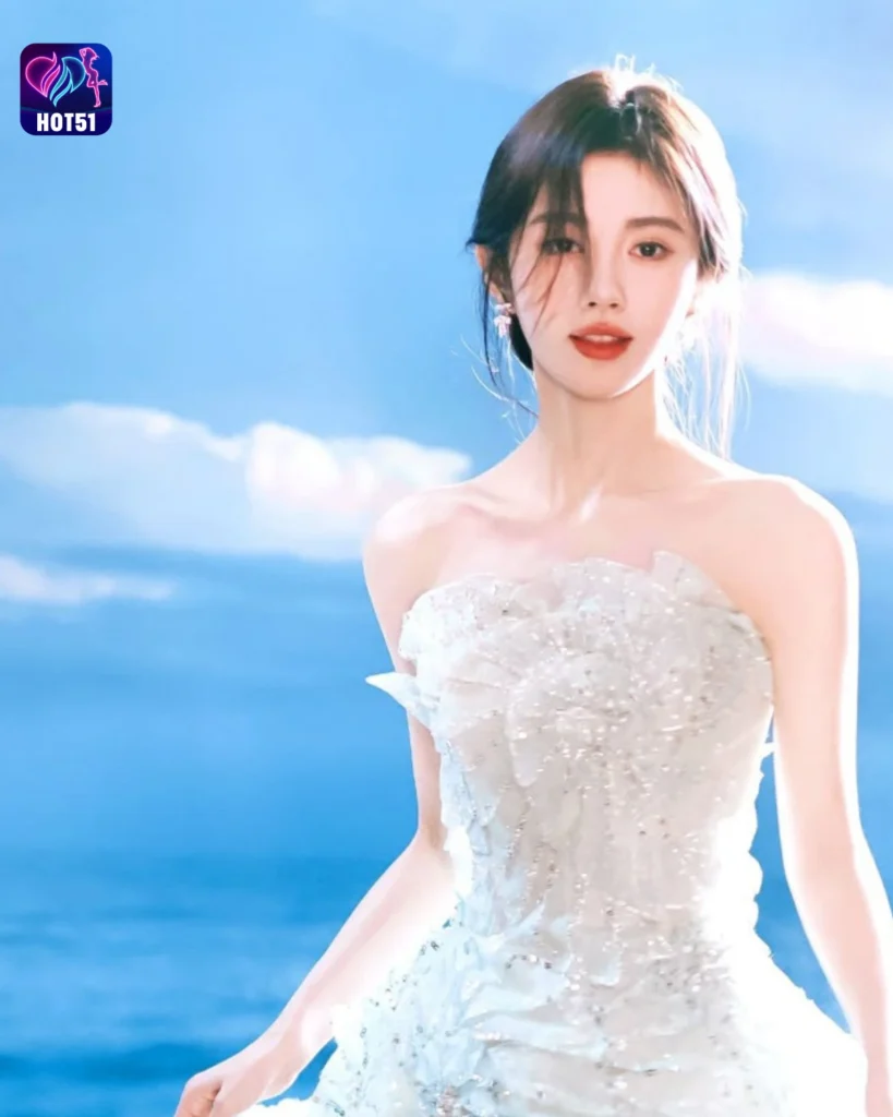  Beautiful Stunning Gambar Cantik Ju Jingyi di Platform HOT51