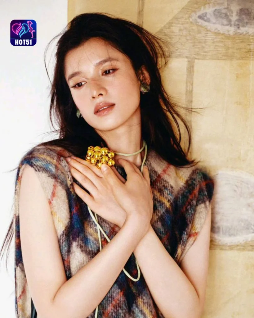  Beautiful Stunning Gambar Zhang Jingyi di Platform HOT51