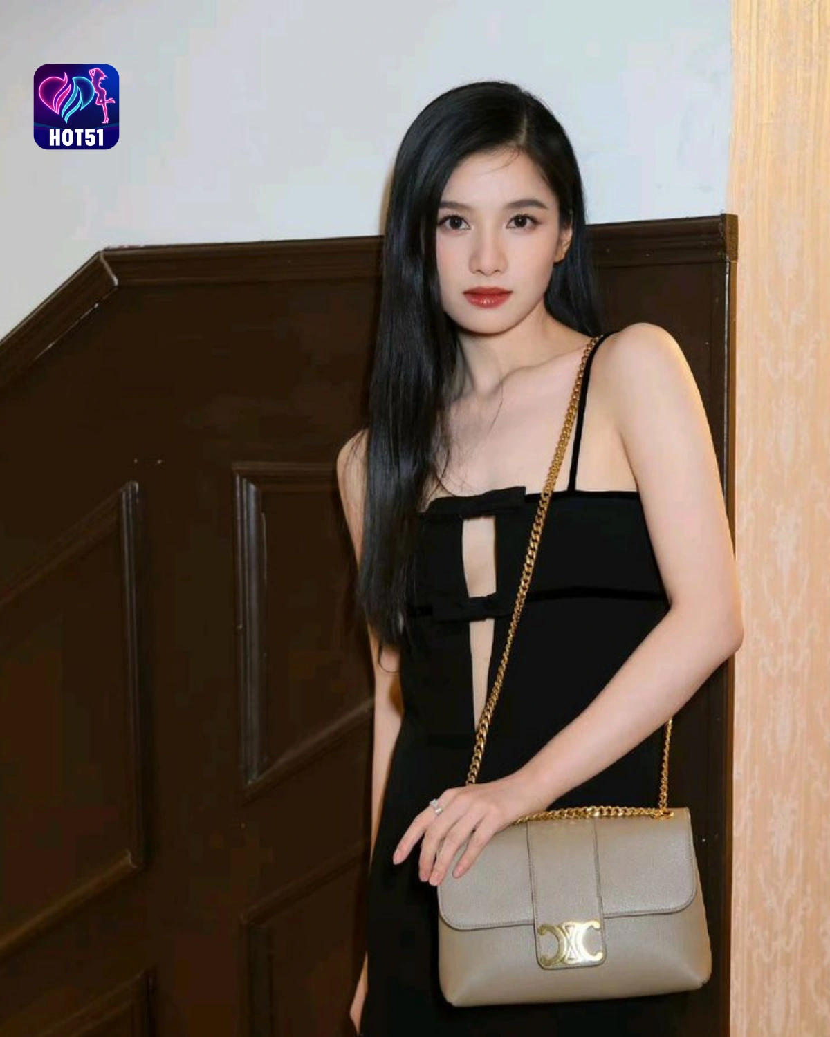 You are currently viewing Beautiful Stunning  Zhang Jingyi Dalam Foto di HOT51