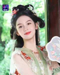 Read more about the article Beautiful Stunning Zhou Ye Photos on HOT51 Platform
