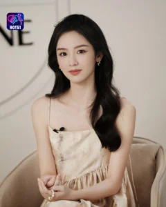 Read more about the article Beautiful Zhou Ye Photos on HOT51 Platform Stunning