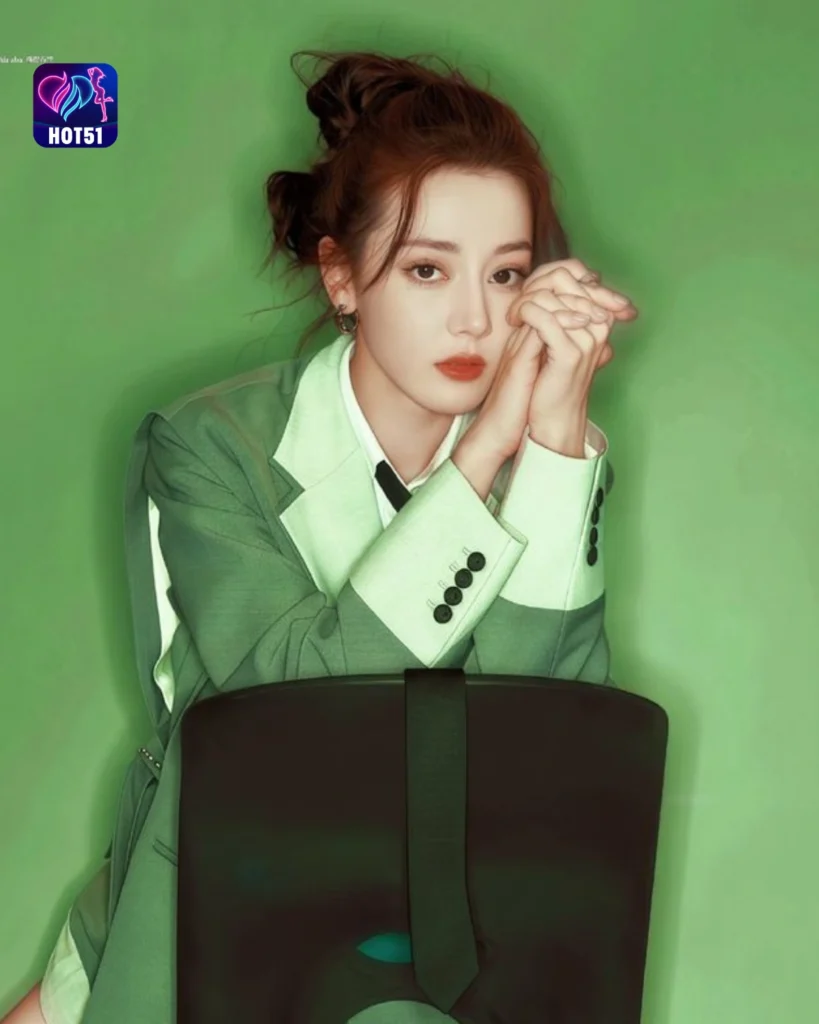 Dilraba Dilmurat Beautiful Photos on HOT51 Platform (1).webp
Attachmen