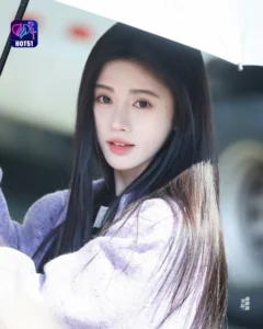 Read more about the article Beautiful Stunning Foto Cantik Ju Jingyi di Platform HOT51