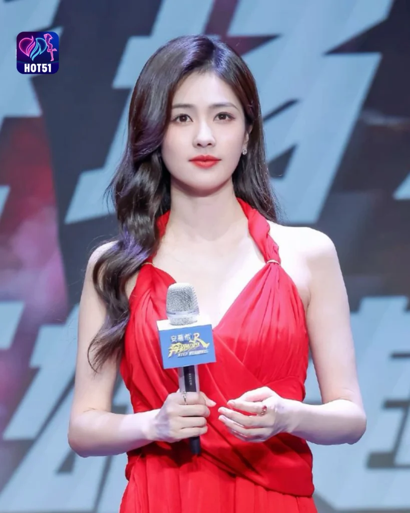 Foto Menarik Bai Lu Di Platform HOT51