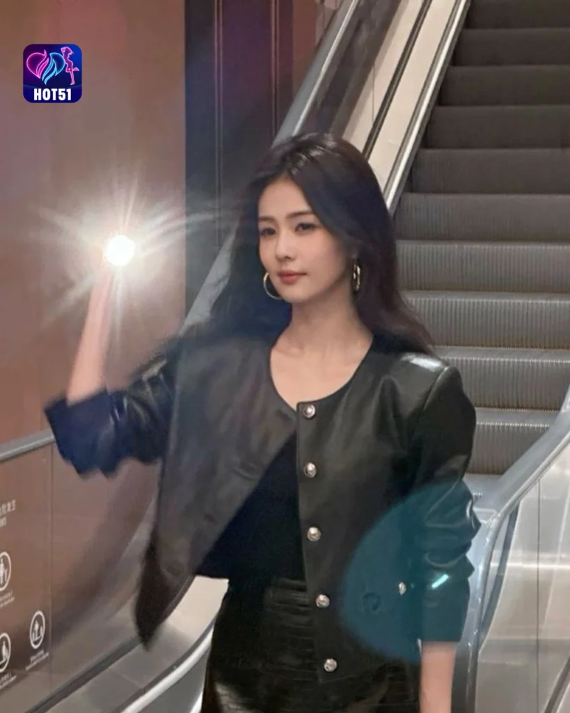  Gambar Cantik Bai Lu di Platform HOT51