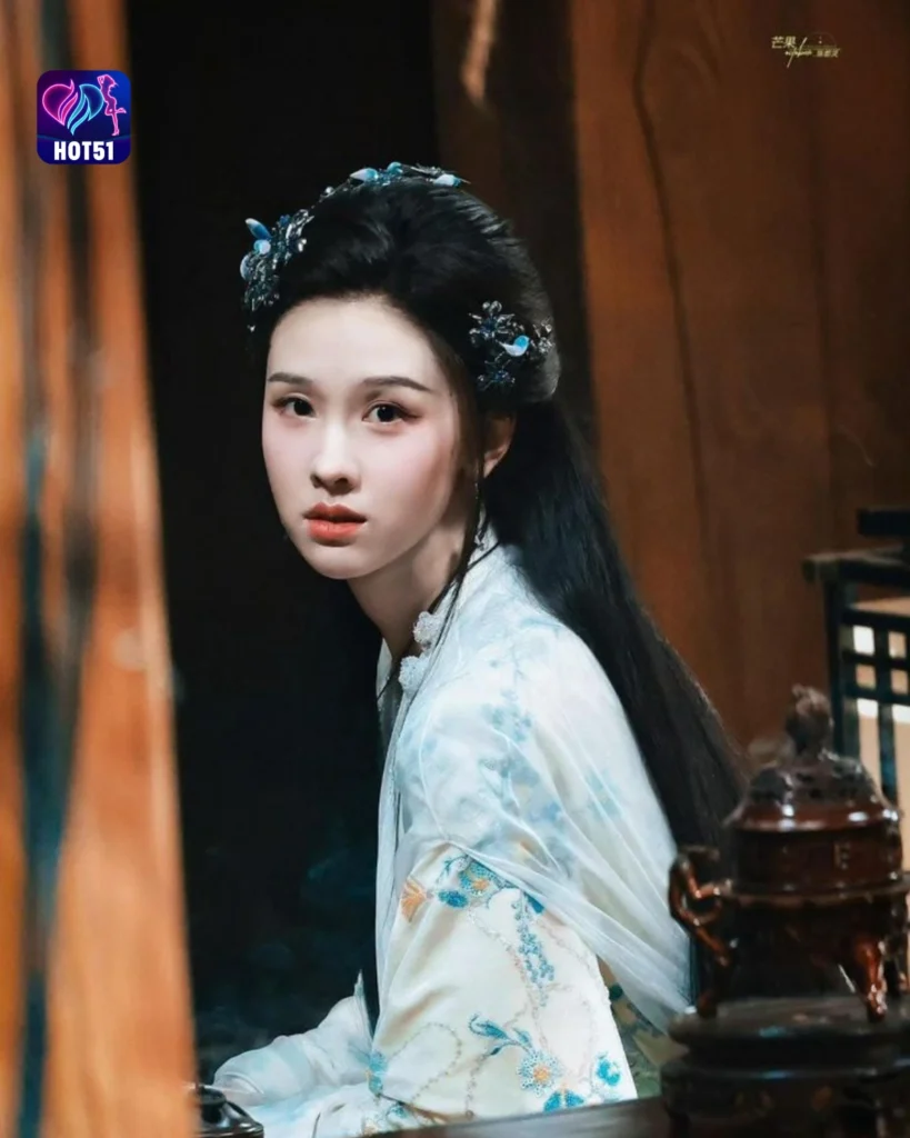 Gambar Cantik Chen Duling di Platform HOT51