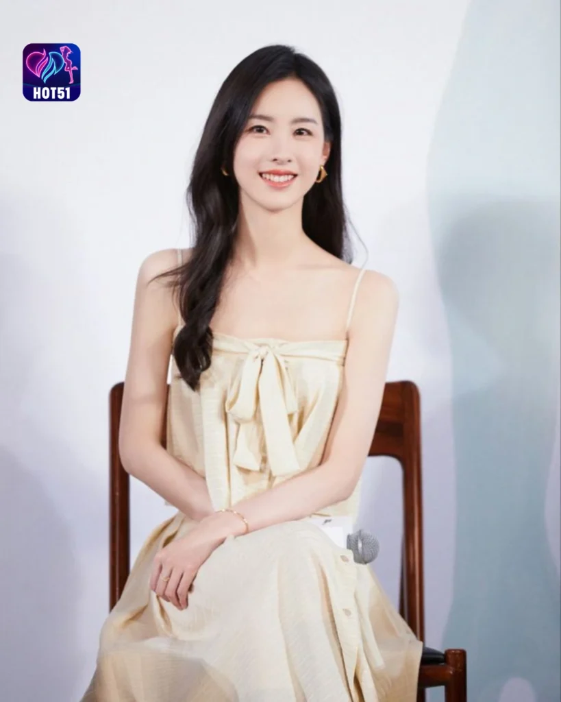 Gambar Cantik Chen Duling di Platform HOT51 