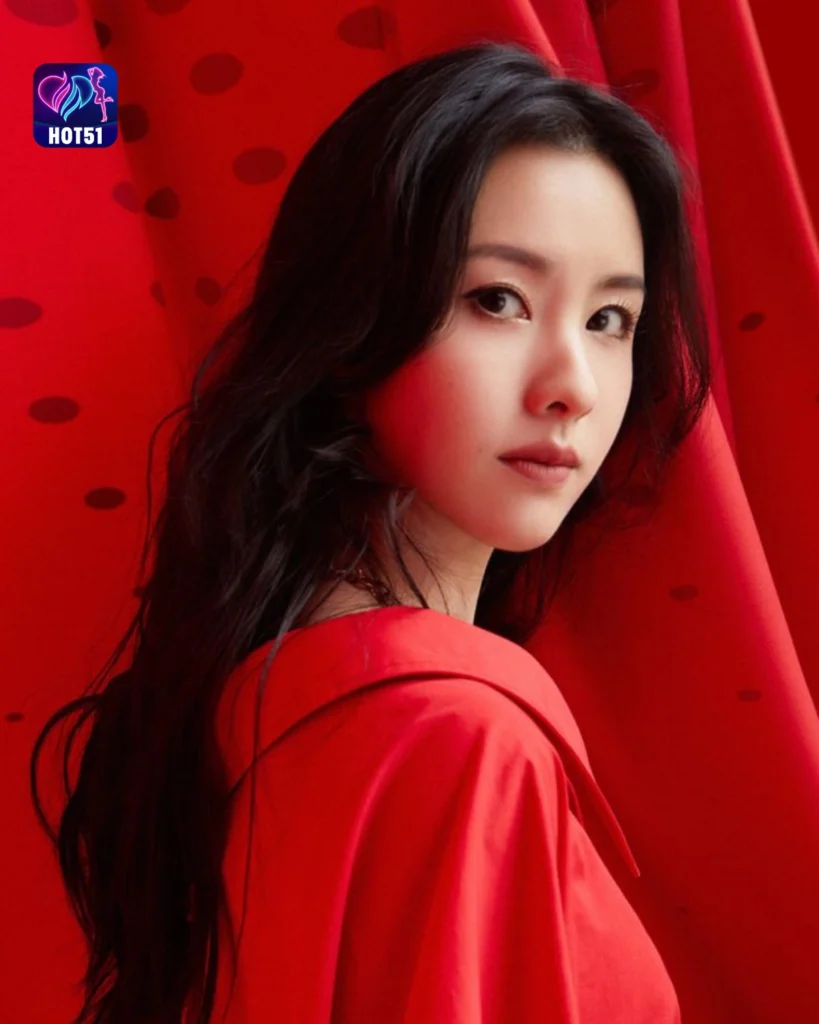  Gambar Cantik Chen Duling di Platform HOT51