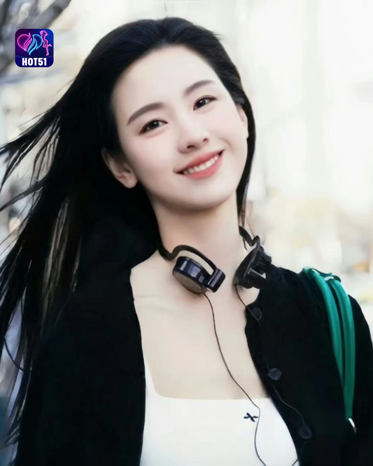 You are currently viewing Beautiful Stunning Gambar  Chen Duling di Platform HOT51
