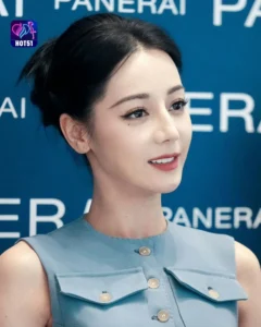 Read more about the article Beautiful Stunning Gambar Dilraba Dilmurat di Platform HOT51