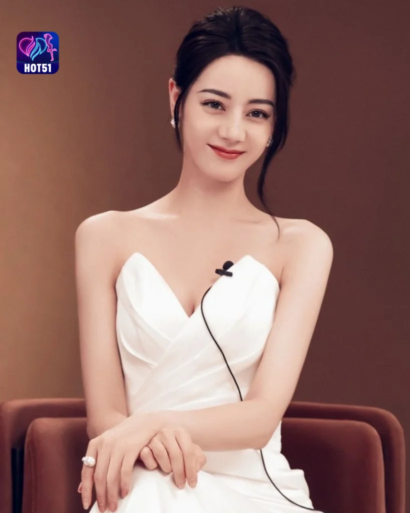 Gambar Cantik Dilraba Dilmurat di Platform HOT51