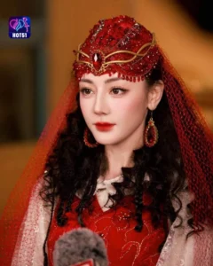 Read more about the article Beautiful Stunning Gambar  Dilraba Dilmurat di Platform HOT51