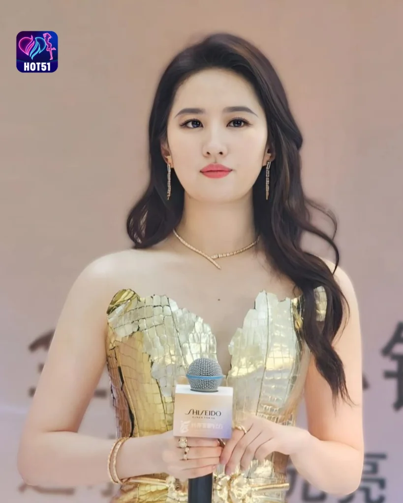  Gambar Cantik Liu Yifei di Platform 