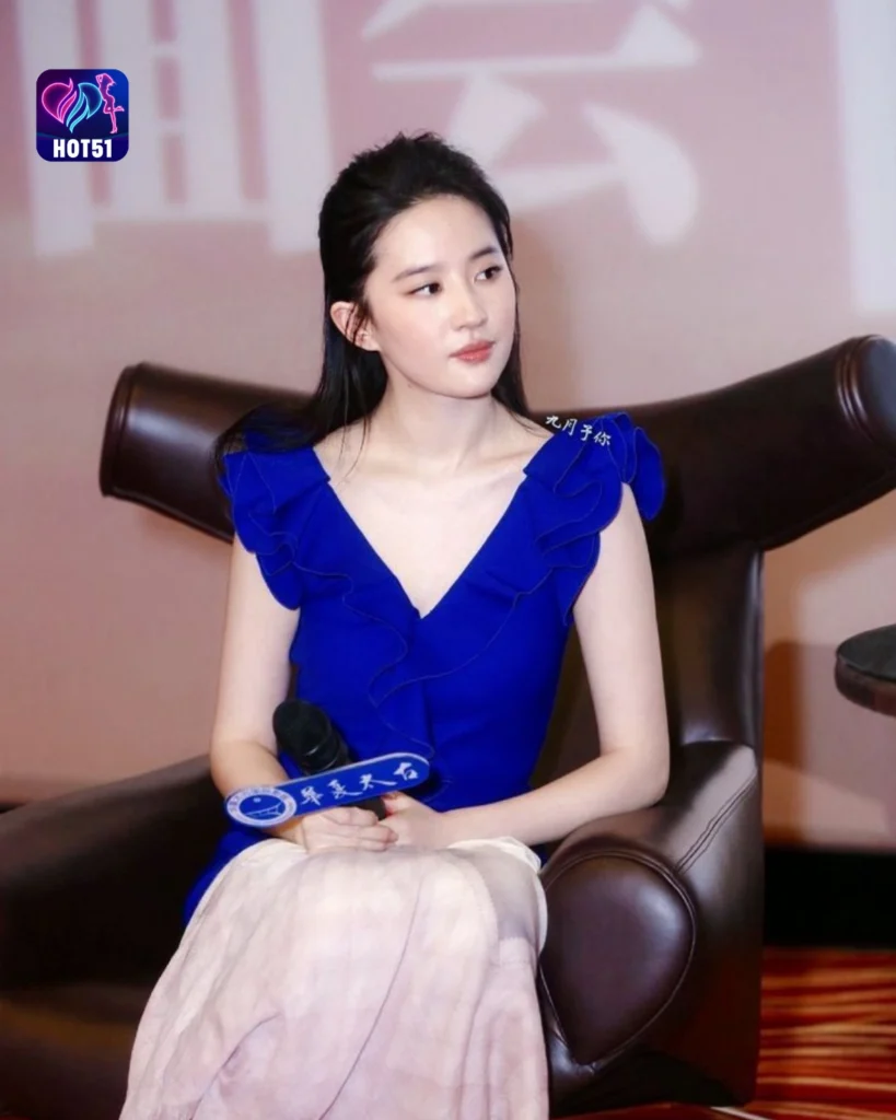  Gambar Cantik Liu Yifei di Platform HOT51 