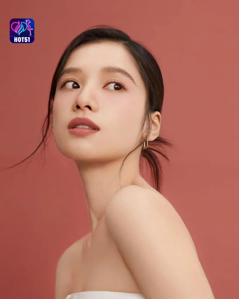  Gambar Cantik Zhang Jingyi di Platform HOT51