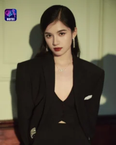 Read more about the article Beautiful Stunning Gambar  Zhang Jingyi di Platform HOT51