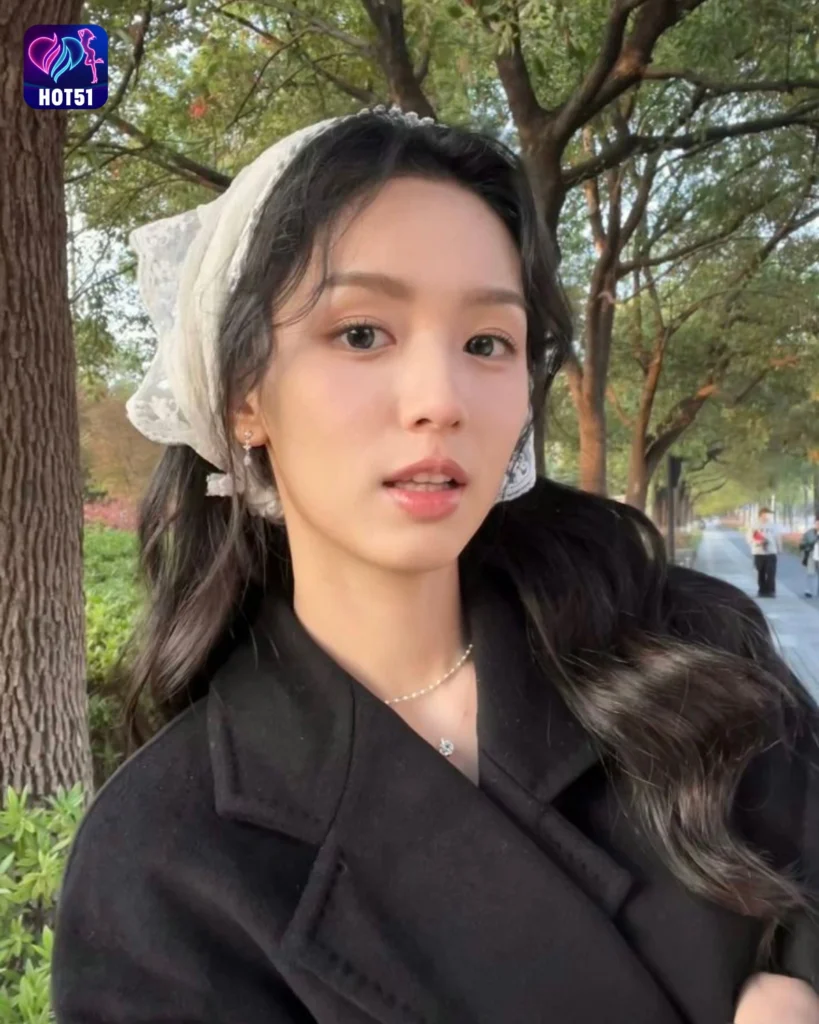  Gambar Cantik Zhou Ye Di Platform HOT51