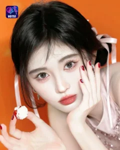 Read more about the article Beautiful Ju Jingyi’s Stunning Photos on HOT51 Platform