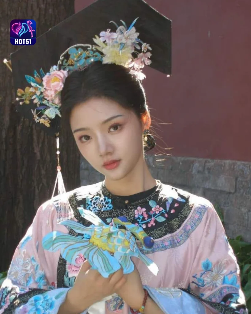 Ren Min's Beautiful Photos on HOT51 Platform 