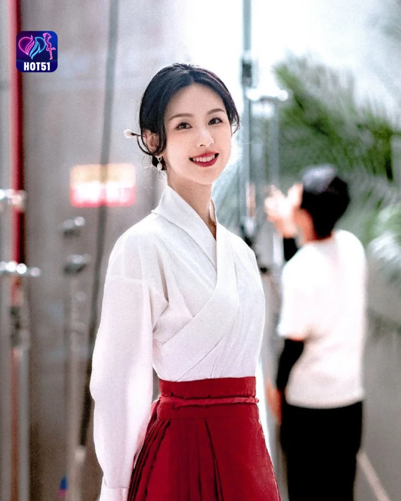 Stunning Chen Duling Photos on HOT51 Platform