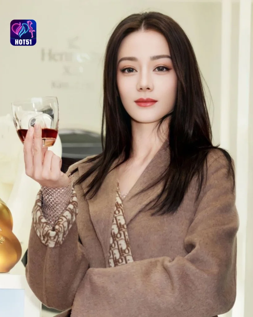  Stunning Dilraba Dilmurat Photos on HOT51 Platform
