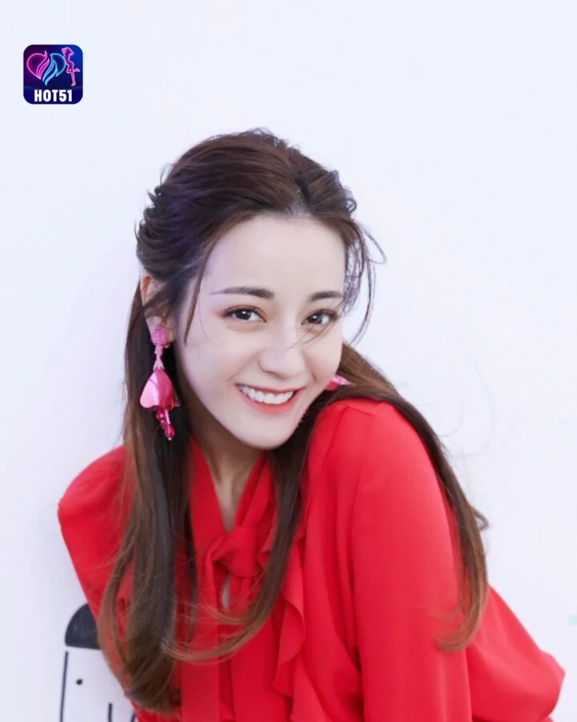  Stunning Dilraba Dilmurat Photos on HOT51 Platform