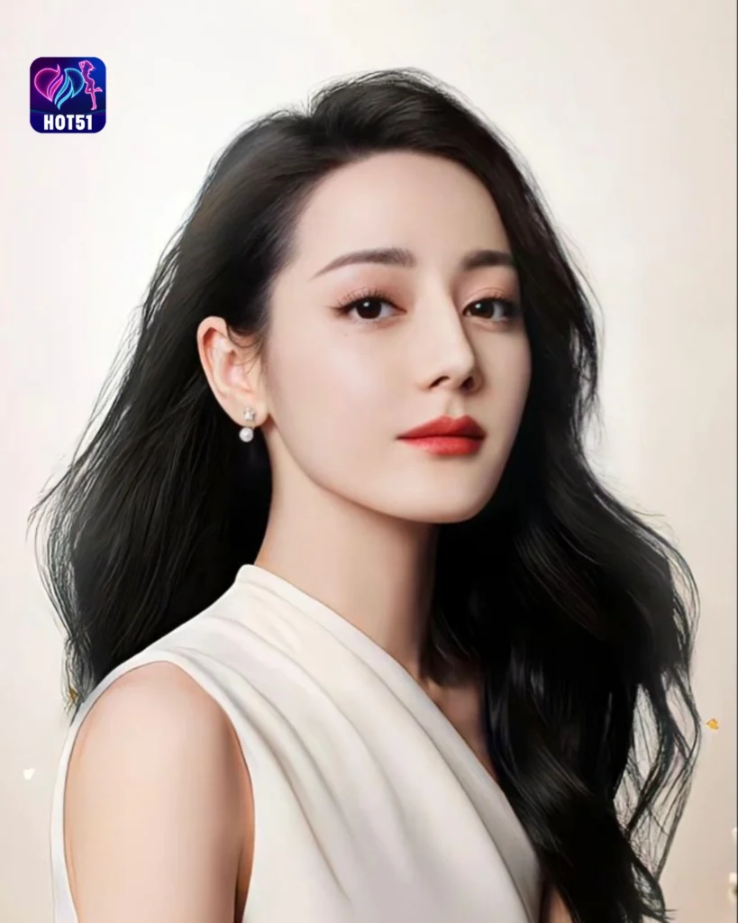 Stunning Dilraba Dilmurat Photos on HOT51 Platform
