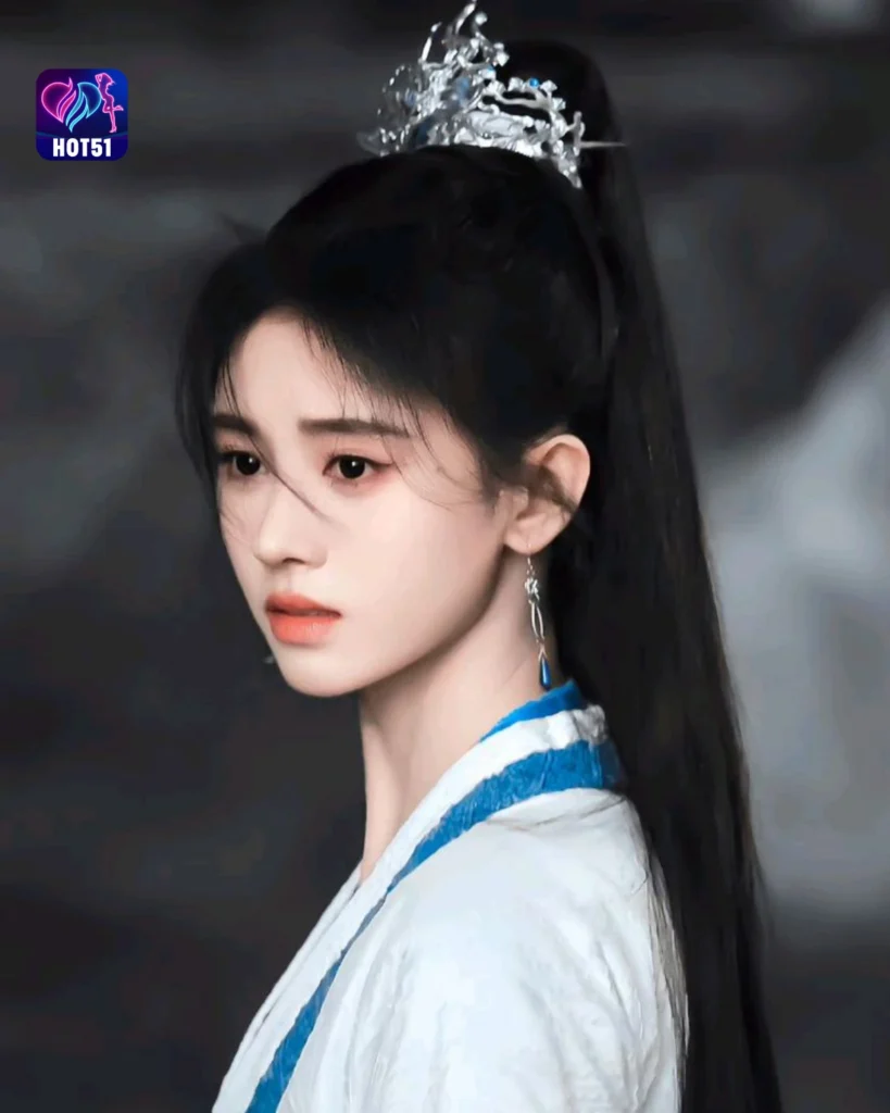  Stunning Ju Jingyi Photos on HOT51 Platform