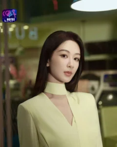 Read more about the article Beautiful Stunning YANG ZI Photos on HOT51 Platform