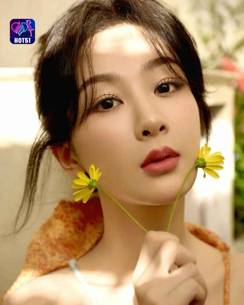  Stunning YANG ZI Photos on HOT51 Platform A Visual Feast 