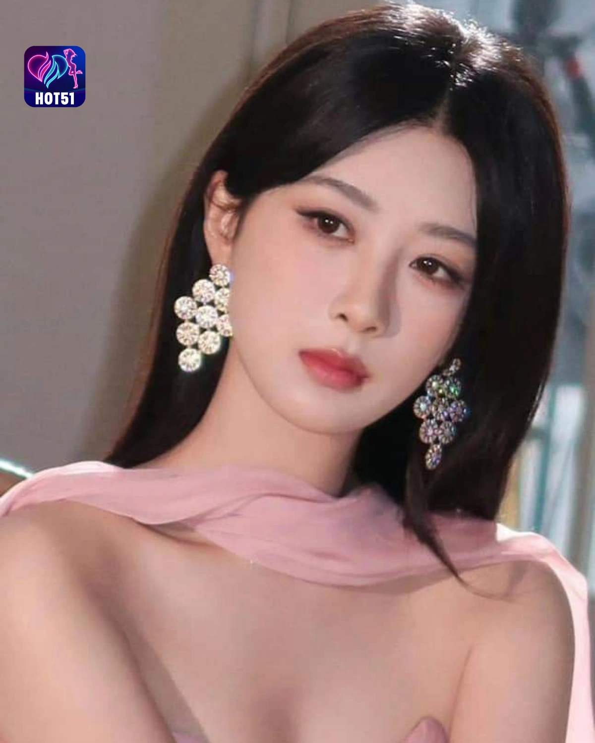 You are currently viewing Beautiful Stunning YANG ZI Photos on HOT51 Platform Revealed