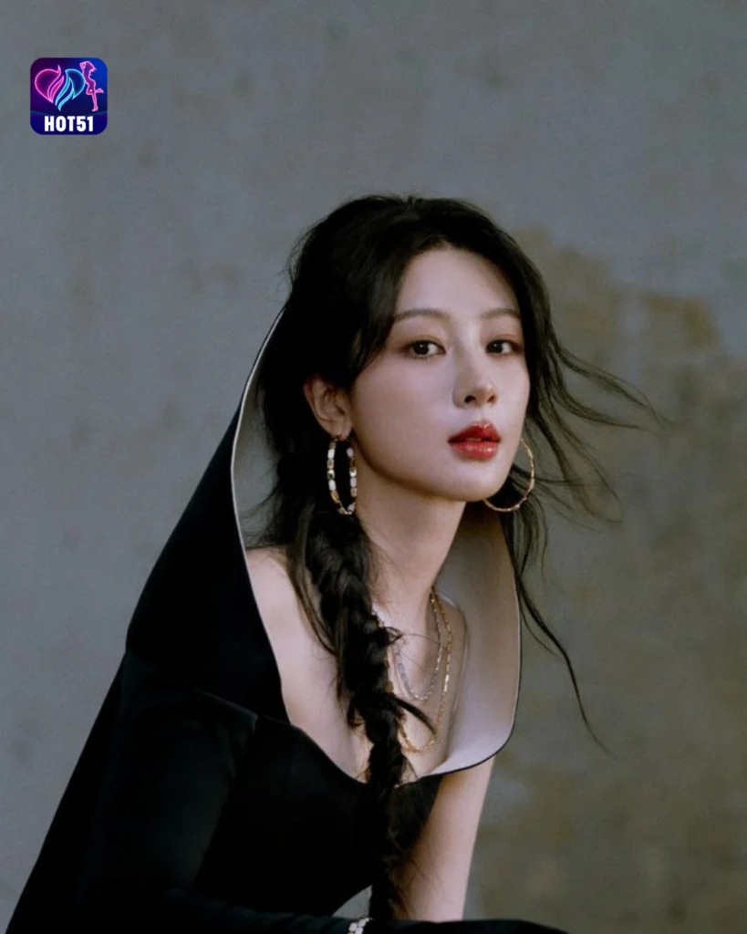  Stunning YANG ZI Photos on HOT51 Platform Revealed