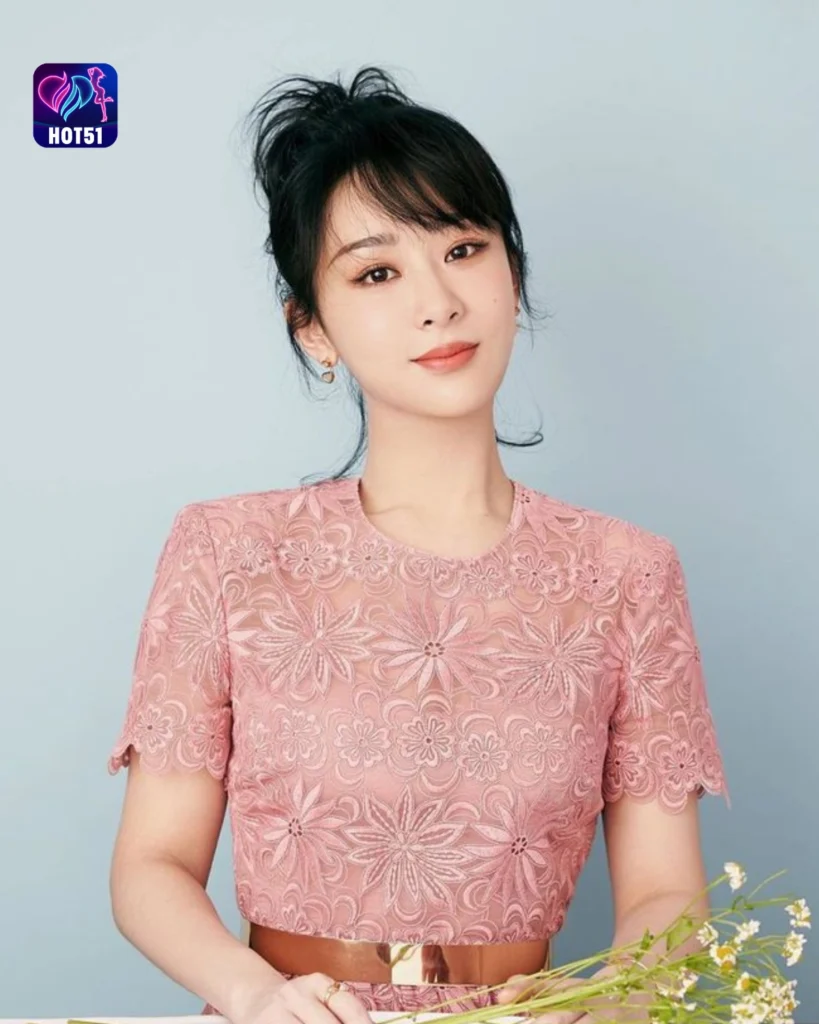  Stunning YANG ZI Photos on HOT51 Platform Revealed 
