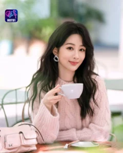 Read more about the article Beautiful Stunning YANG ZI Photos on Hot51 Platform