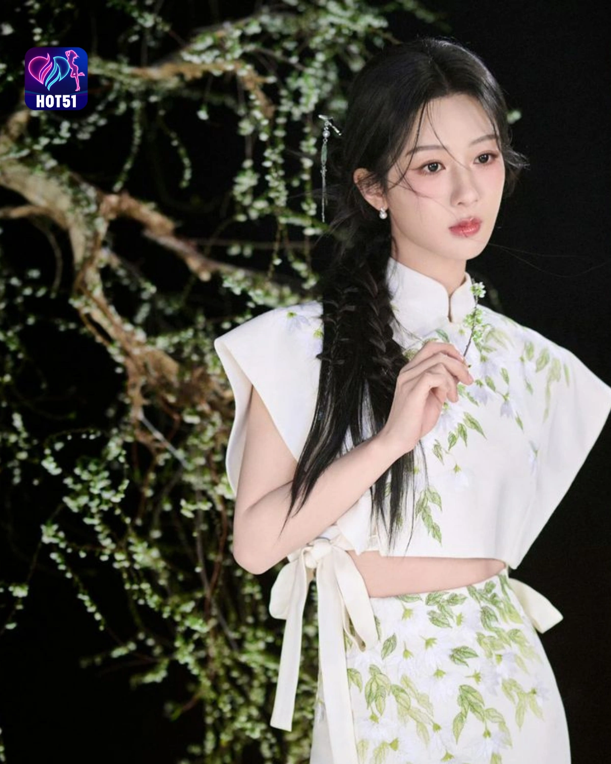 You are currently viewing Beautiful Stunning Yang Zi Photos on HOT51 Platform