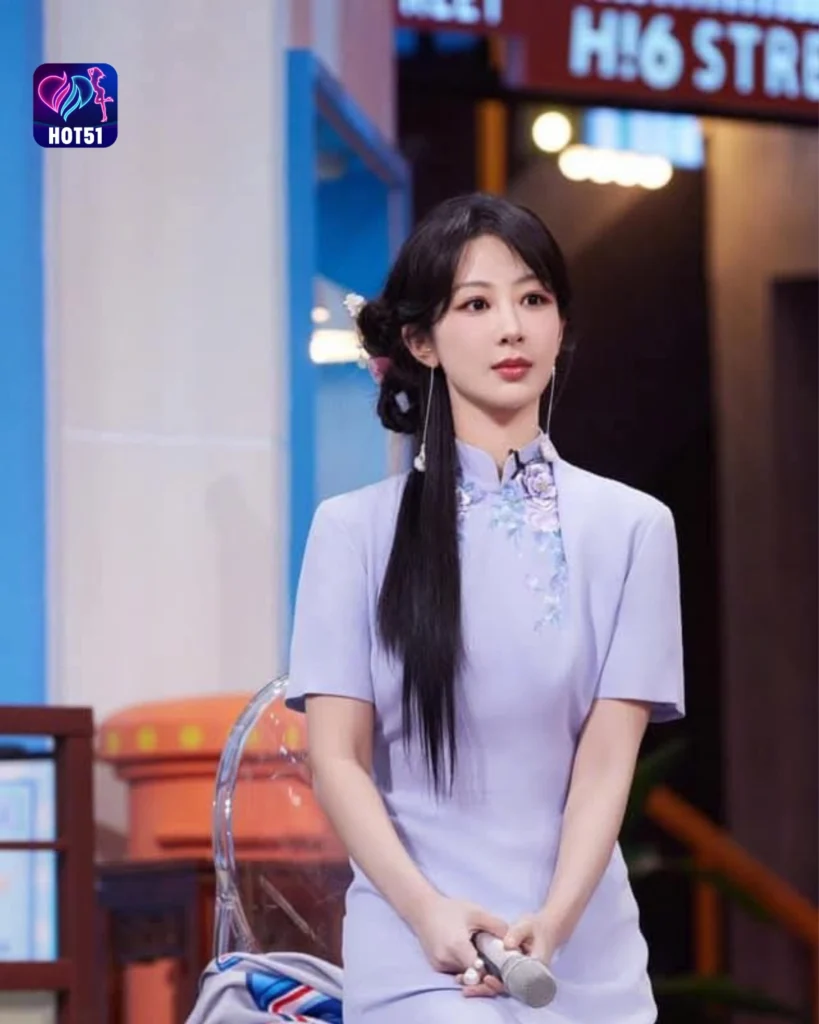 Stunning Yang Zi Photos on HOT51 Platform 