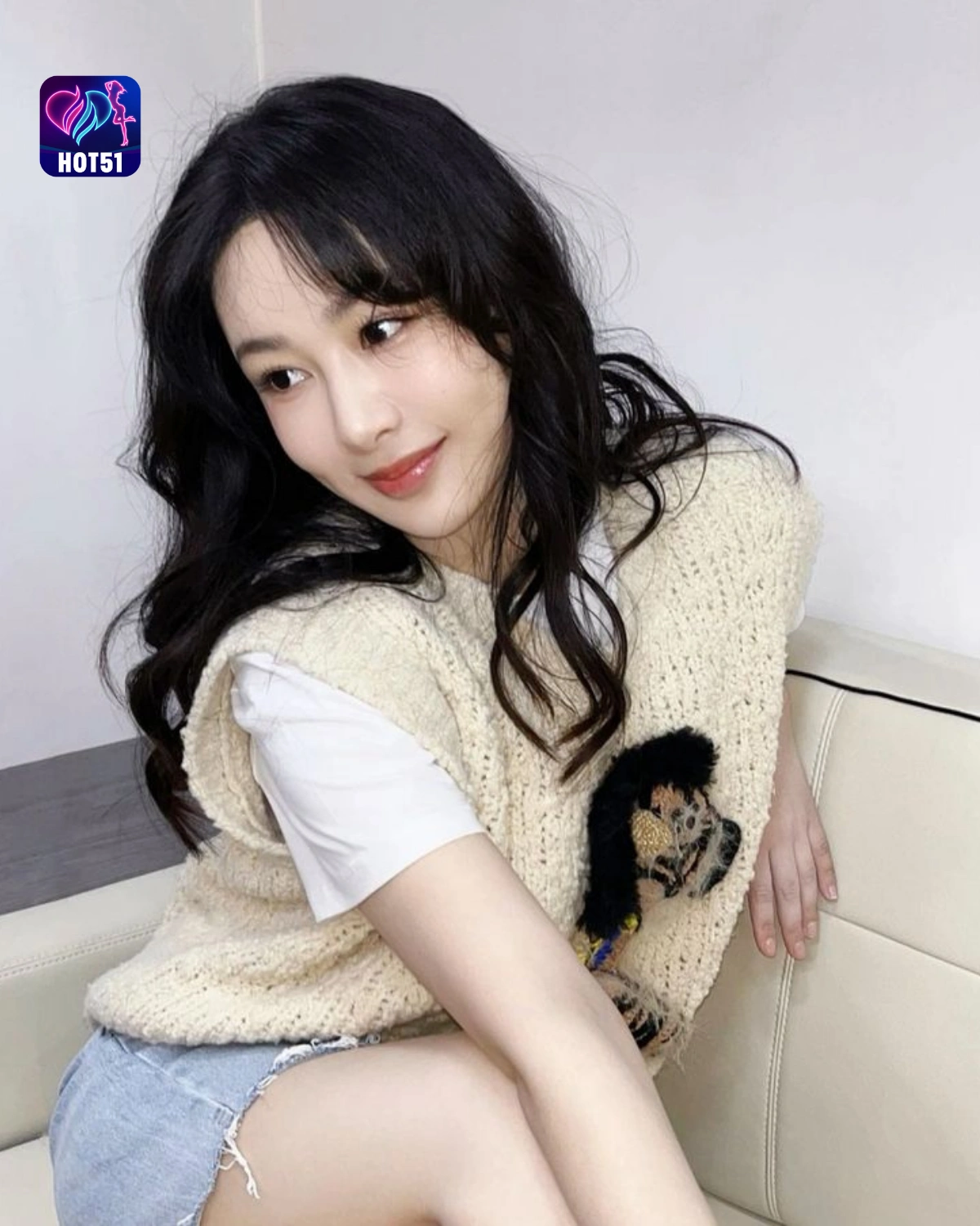 You are currently viewing Beautiful Stunning Yang Zi Photos on HOT51 Platform Showcase