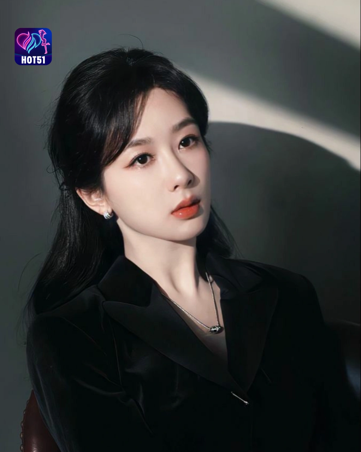 You are currently viewing Beautiful Stunning Yang Zi Photos on Hot51 Platform
